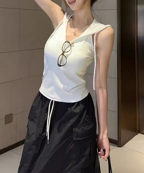 Chick タンクトップ ノースリーブ Camisole with hood / フード付き