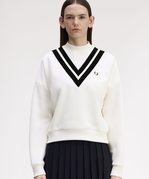 FRED PERRY（フレッドペリー） トレーナー スウェット V-Insert Tipped