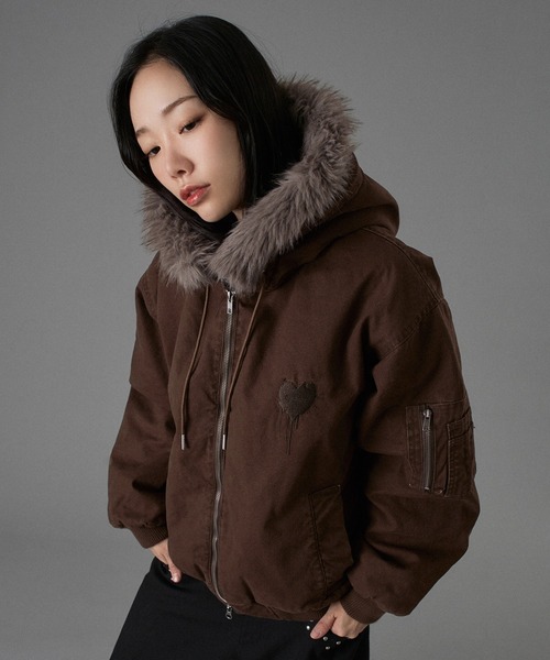 ファー付き黒ジャケット ハートボタン ハートファージャケット DPB76098 – CRAMMY