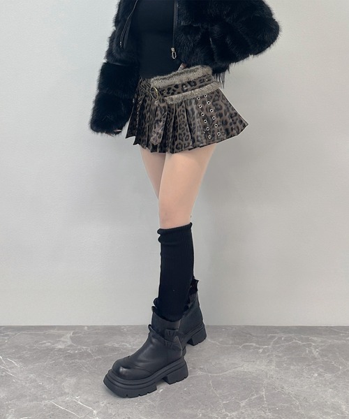 NASIRMAZHAR ガーダーベルト付きファースカート FOLLOWIN（フォロウィン） スカート 「ファーベルト付き」プリーツ