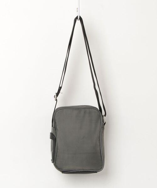 DIESEL（ディーゼル） ワンポイントショルダーバッグ - グリーン