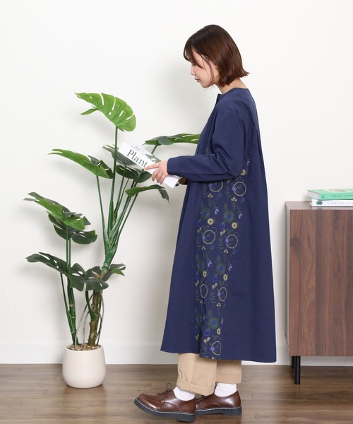 Emago（イマゴ） シャツワンピース 花パーツ刺繍ワンピース : ZOZOTOWN