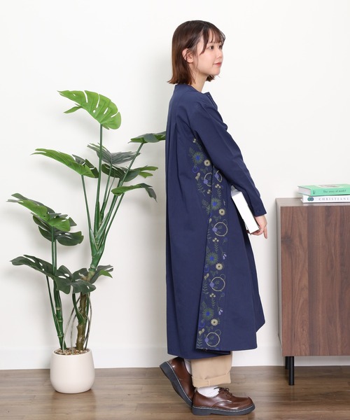 Emago（イマゴ） シャツワンピース 花パーツ刺繍ワンピース : ZOZOTOWN