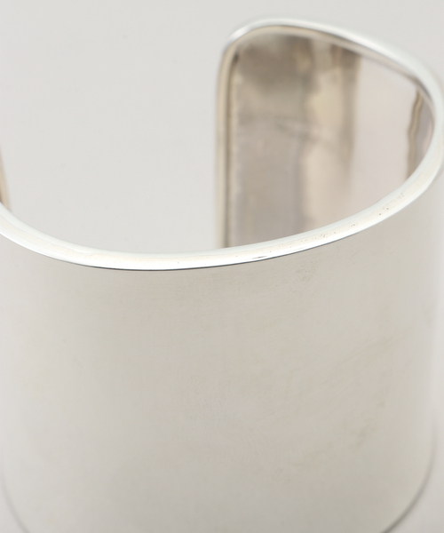 ブレスレット 「V'ESSENCEヴェッセンス」WIDE BANGLE：バングル レディースの画像