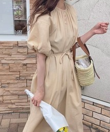 LAUIR ワンピース フロントボタンバックオープンワンピース