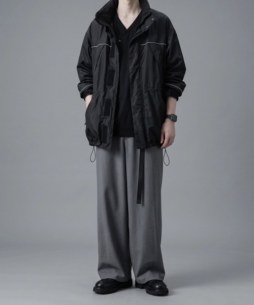 ブルゾン アウター NYLON MOUNTAIN PARKA メンズの画像