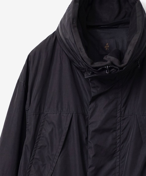ブルゾン アウター NYLON MOUNTAIN PARKA メンズの画像