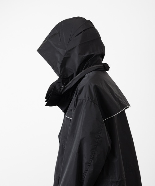 ブルゾン アウター NYLON MOUNTAIN PARKA メンズの画像