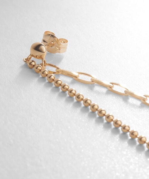 ピアス K10ボール×アズキチェーンセパレート スタッドピアス レディースの画像