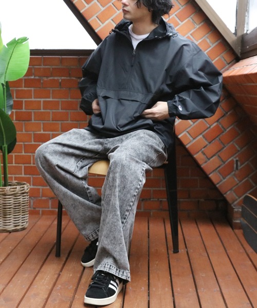 Champion 黒 ナイロンアウター Champion ナイロンジャケット 「Champion/チャンピオン」（UN