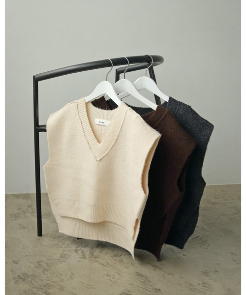 トップス Vneck Lock Knitvest anuke ベスト Vneck Lock Knitvest レディース : ZOZOTOWN Yahoo