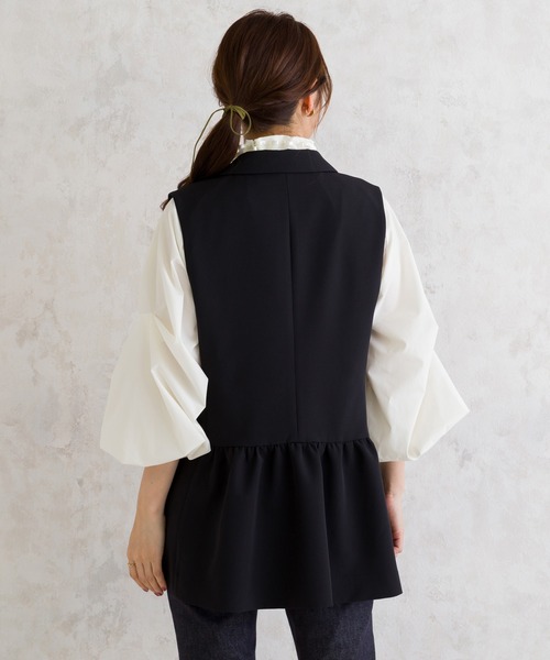 未使用級 ローズティアラ 大きいサイズ42 パールボタンジレ 2024 ベスト Rose Tiara（ローズティアラ） ベスト ジレ 「セットアップ対応」ジレ