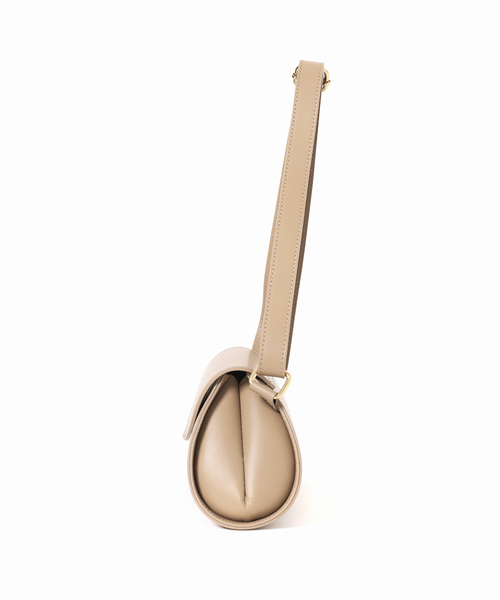 【最終お値下げ.新品：AULENTTI. .3way.8/11迄お値下げ中】 AULENTTI 別注バッグ（ショルダーバッグ）｜AULENTTI（オウレン