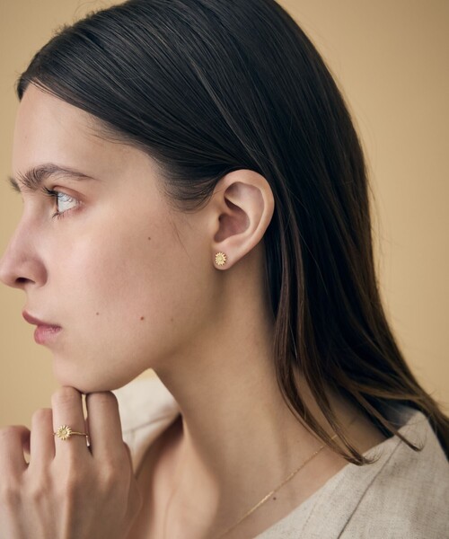 ete bijoux（エテ ビジュー） ピアス 「マーガレット」 K18YG