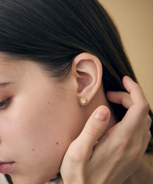 ete bijoux（エテ ビジュー） ピアス 「マーガレット」 K18YG