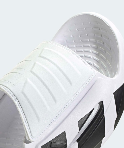 ◆正規品◆ADIDAS LIGHTBLAZE SLIDE◆関税込◆男女共用◆人気◆ adidas サンダル ライトブレイズ / LIGHTBLAZE SLIDE U