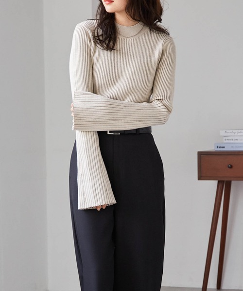 ADORE 美品　黒リブニット　セーター　フレアー袖 Re:EDIT（リエディ） ニット セーター 袖フェザーフレアスリーブニット