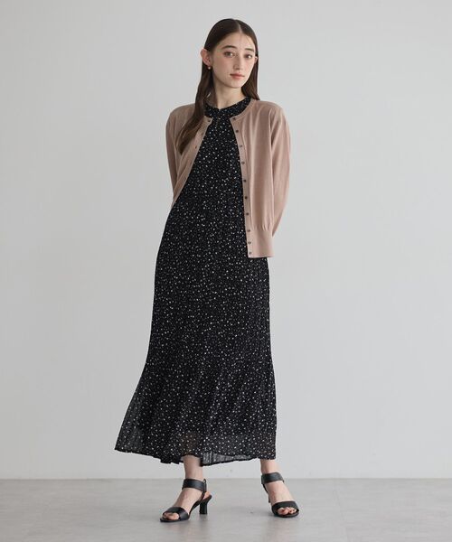【完売商品】 YECCA VECCA フラワー柄プリーツワンピース YECCA VECCA｜フラワー柄プリーツワンピース | Rakuten Fashion