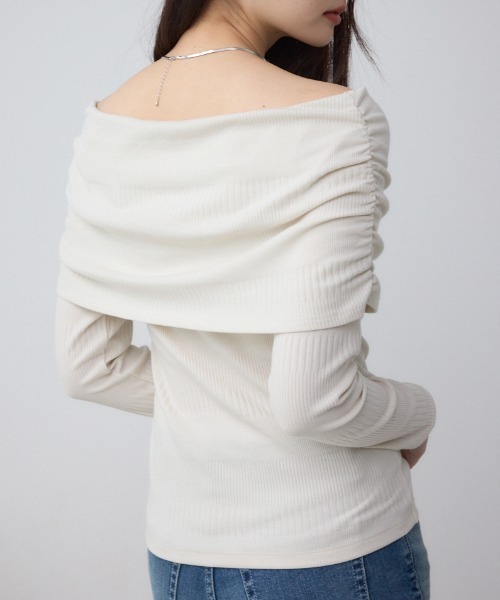 AZUL BY MOUSSY（アズールバイマウジー） tシャツ オフショルダー