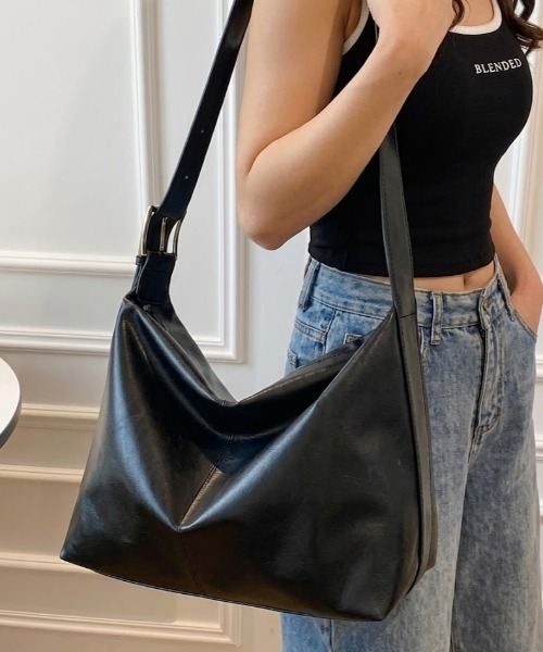 ショルダーバッグ バッグ ベルト フェイクレザーショルダーバッグ
