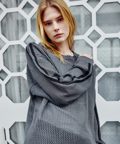♥専用♥ ROCHEM（ローシェン） セーター ニット ワンポイントロゴ刺繍サイド