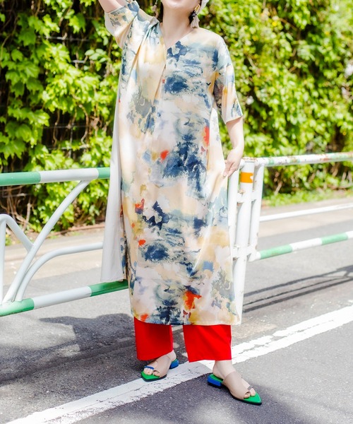 「OSMOSIS」 半袖ワンピース ONE SIZE グレー レディース_画像5
