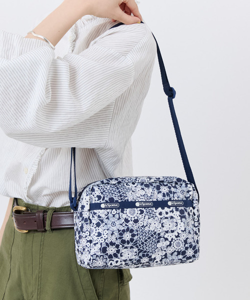 ショルダーバッグ バッグ DANIELLA CROSSBODY フローラルレースネイビー レディースの画像