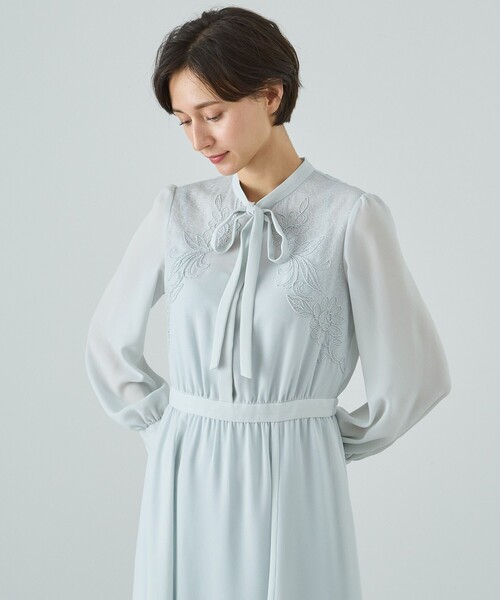 【ANAYI】新品未使用 長袖 フレアー ワンピース 38 新品タグ付き可愛い ANAYI（アナイ） 長袖ワンピース 38 ライトブルー レディース