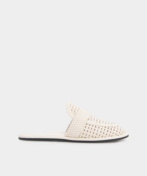 CHARLES ＆ KEITH サンダル ウーブンスリップオンフラット