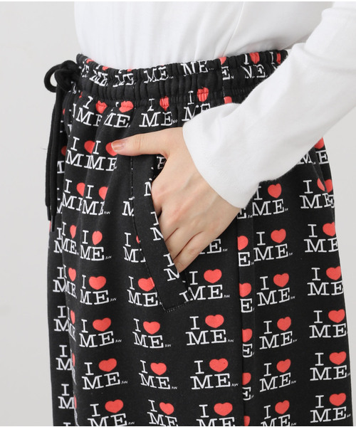 ashley williams スウェット パンツ Ashley Williamsのグレー 'I Heart Me' スウェットパンツがセール中
