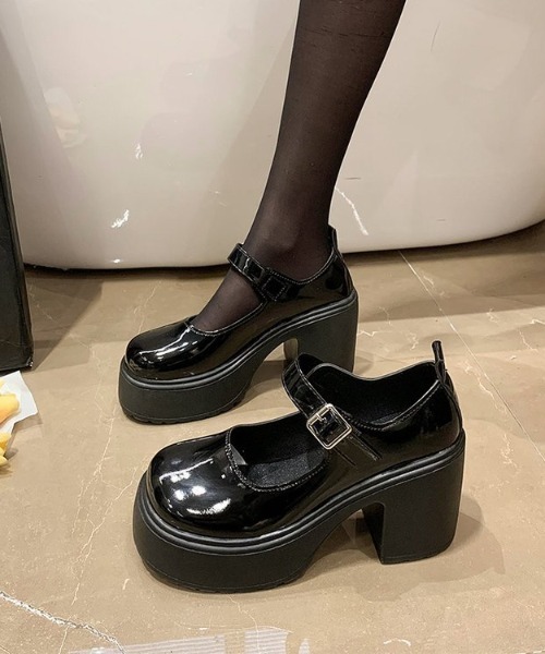 パンプス 「厚底」「軽量」スクエアトゥチャンキーヒール メリー