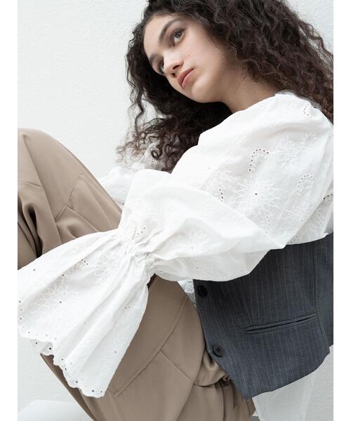 ブラウス シャツ コットンエンブロイダリーブラウス「2025spring catalog item」 レディース