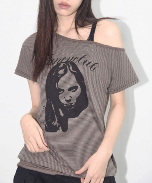 tシャツ K-POPアイドル着用 FANCY CLUB／ワンショルダーＴ レディース
