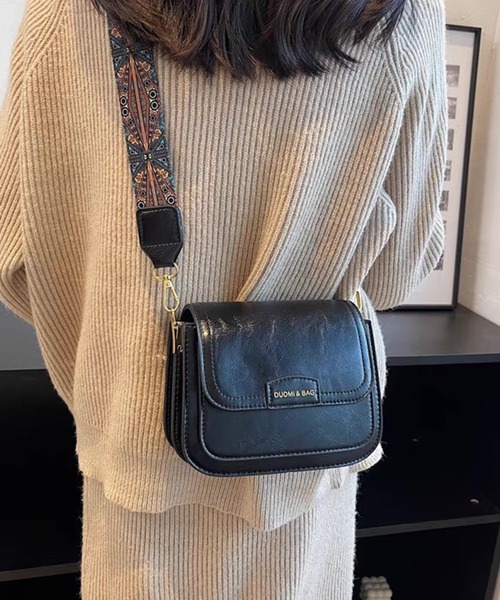 pumpkin port ショルダーバッグ バッグ 柄ベルト付 フラップショルダー