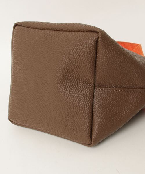 美品✨Herve Chapelier ブラウンナイロンハンドバッグ Herve Chapelier 「Herve Chapelier」 ハンドバッグ - ブラウン