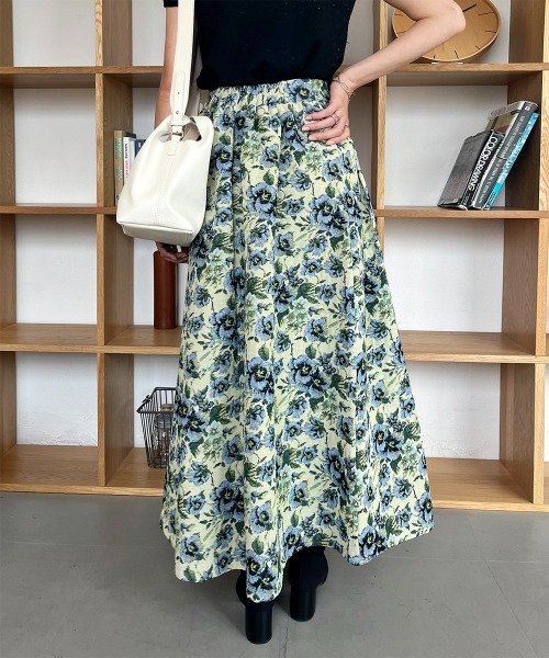 スカート ゴブラン柄 タックフレアスカート : ZOZOTOWN Yahoo!店