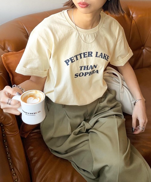 【glamor】★極美品★文字ロゴ★Tシャツ★レディース★サイズM★ 40代ファッション レディース ロゴオーバーサイズTシャツ T