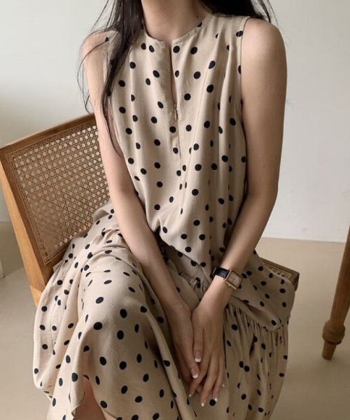 deux amour ワンピース 水玉ノースリワンピース : ZOZOTOWN Yahoo!店