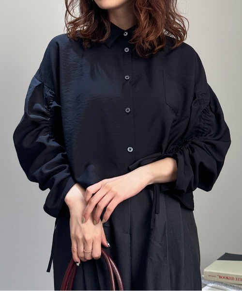 マルチサイズ  ギャザースリーブクロップドシャツ レディース