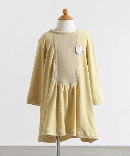 美品 NAOMI ITO ヨークギャザー 前開きワンピース ナチュラル ゆったり 美品 NAOMI ITO ヨークギャザー 前開きワンピース ナチュラル ゆったり