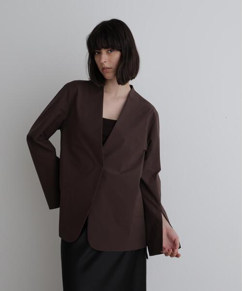 Foxyパフスリーブ 黒 ノーカラージャケット LE PHIL（ル フィル） ジャケット ノーカラージャケット SOLOTEX