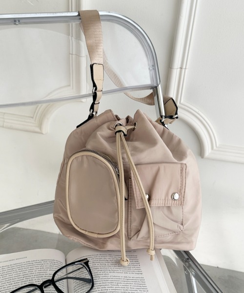 ハンドバッグ 2WAY 外ポケット付き巾着ショルダーバッグ : ZOZOTOWN ハンドバッグ 2WAY 外ポケット付き巾着ショルダーバッグ : ZOZOTOWN