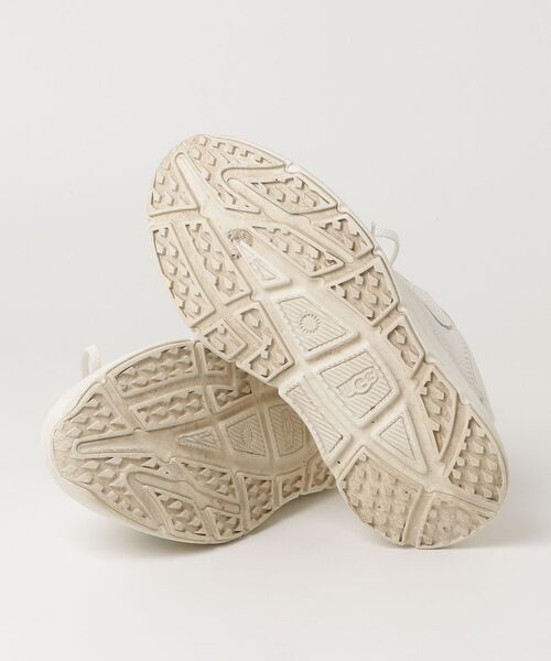 「UGG」 ローカットスニーカー 23.0cm ホワイト レディースの画像