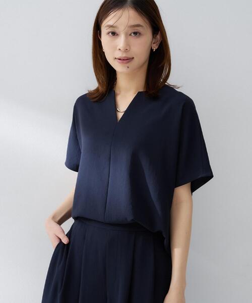 uvカット ブラウス シャツ 「UV/接触冷感/セットアップ可」リラクシーキーVネックブラウス レディースの画像