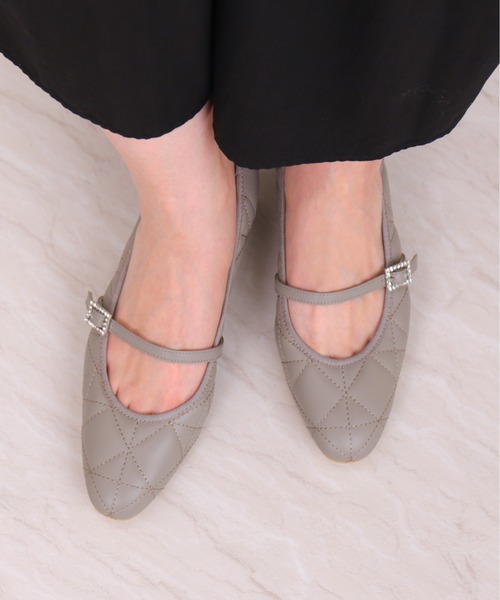 artemis by DIANA（アルテミス by ダイアナ） パンプス キルティング