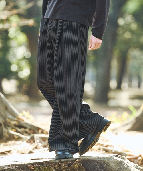 Smokey John's 極太スラックス STAFF STYLING｜THE SHOP YOHJI YAMAMOTO