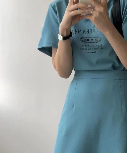 tシャツ サイドスリットプリントTシャツ レディース tシャツ サイドスリットプリントカットソー / 半袖 Tシャツ
