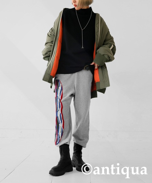 み 出品 antiqua スウェットパンツ ジャージ クージー編みドッキング