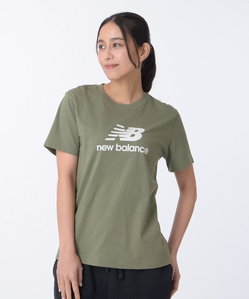 ★関税込★New Balance★WOMEN ESSENTIAL LOGO SHORT SLEEVE★ Amazon.co.jp: New Balance Women's Essentials Stacked Logo