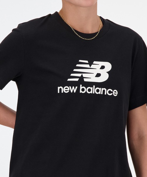 New Balance tシャツ Sport Essentials Stacked Logo ショート